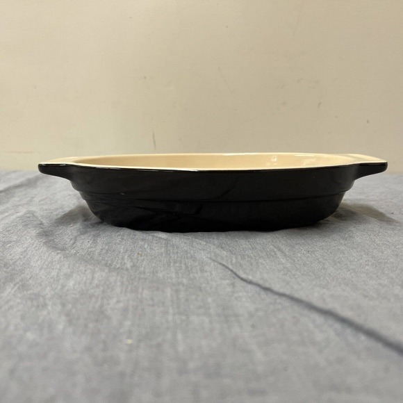 Le Creuset Dark Brown Enameled Bakeware Stoneware Oval Dish 07.24 FS Charity - Picture 4 of 12